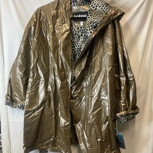 NWT Totes Chromatic Gold Raincoat with Cheetah Lining Womens Size L/XL with Belt